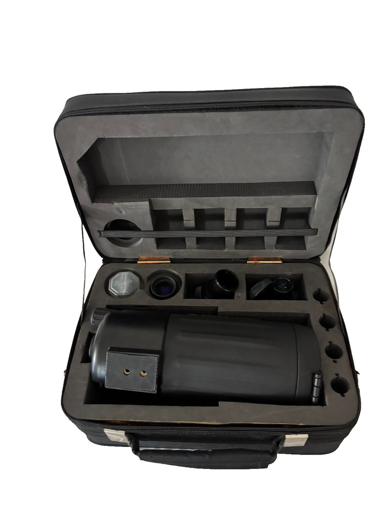 Clestron Spotting Scope with Case--As is (AE)