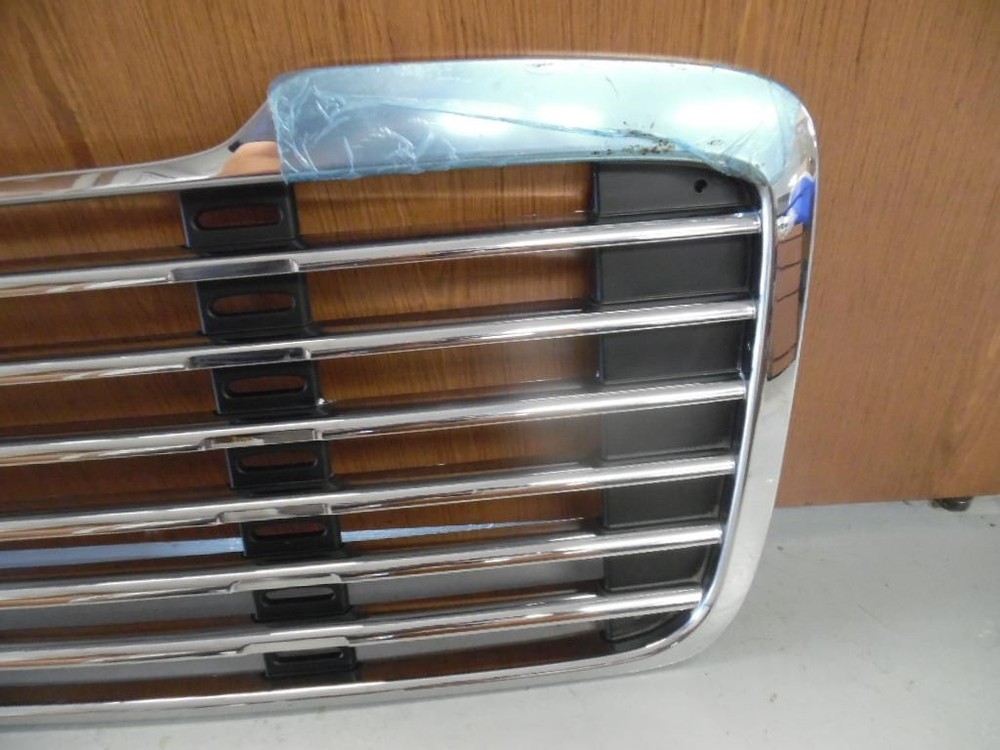 For FREIGHTLINER GRILLE , MN