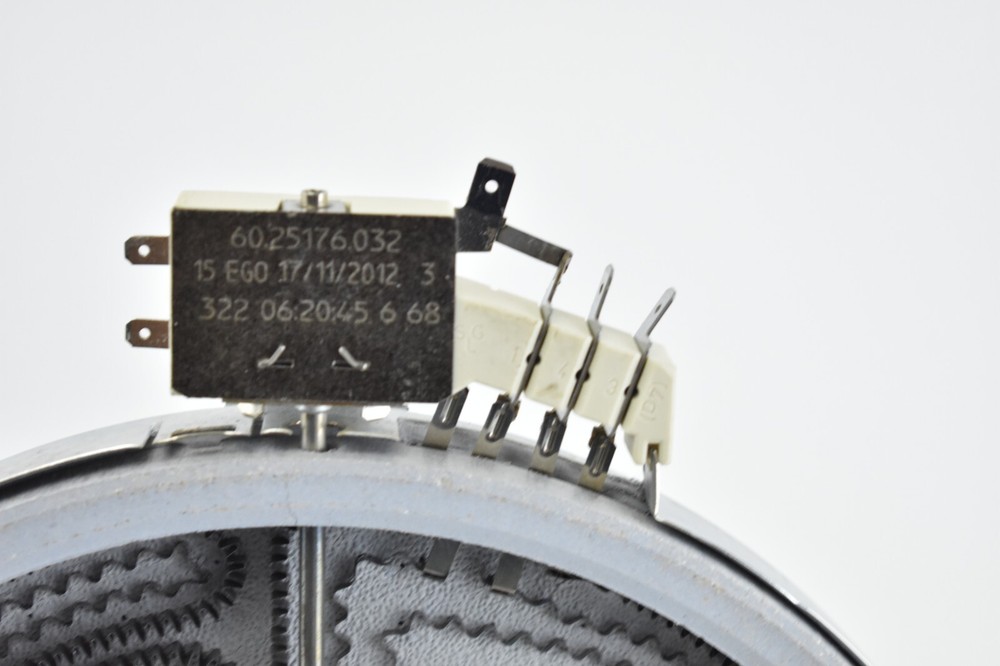 Genuine Whirlpool Range Oven, Surface Element # W10251108