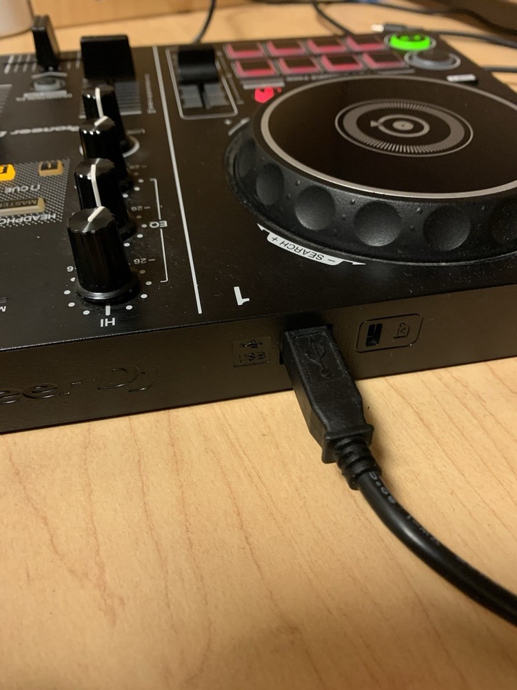 Pioneer DJ DDJ-200 Double Deck Controller Performance Pads USB Black