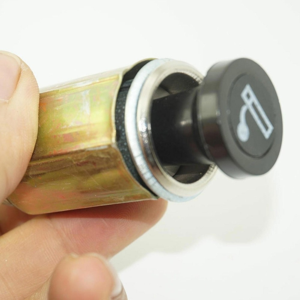 Universal Auto Cigarette Lighter DC 12V Car Plug & Socket Assembl Replacement