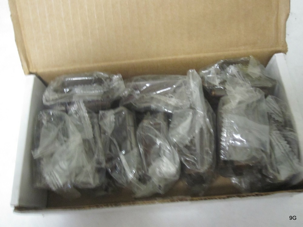 10 Pack DecoBasics 1/2 Overlay 3/4 Frame Partial Semi Wrap Self-Closing Hinges