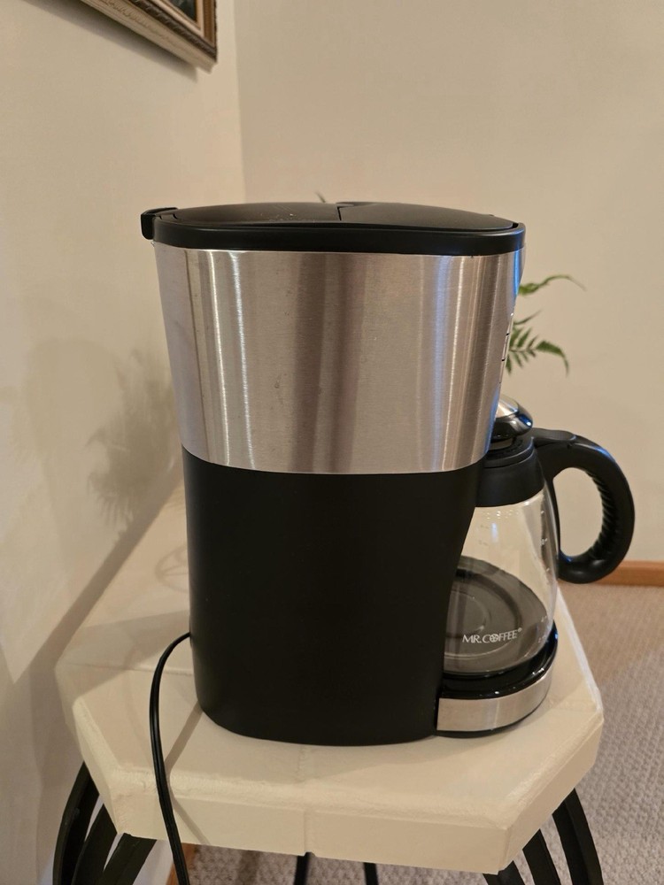 Mr. Coffee 12-Cup Programmable Automatic Coffee Maker in black & Stainless Steel