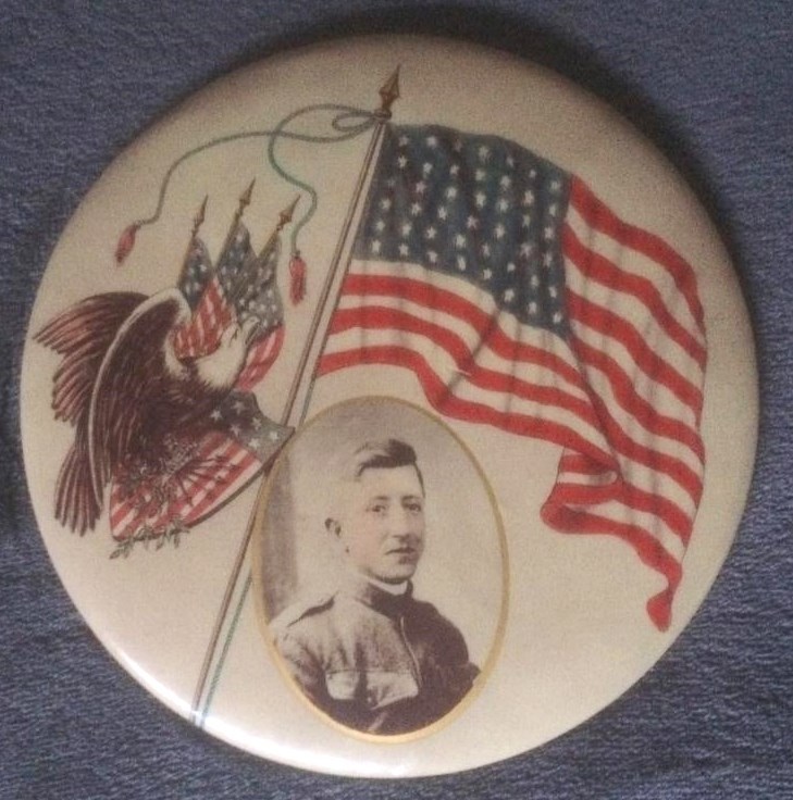 VERY LARGE WORLD WAR ONE LOST SERVICEMAN MEMORIAL BUTTON
