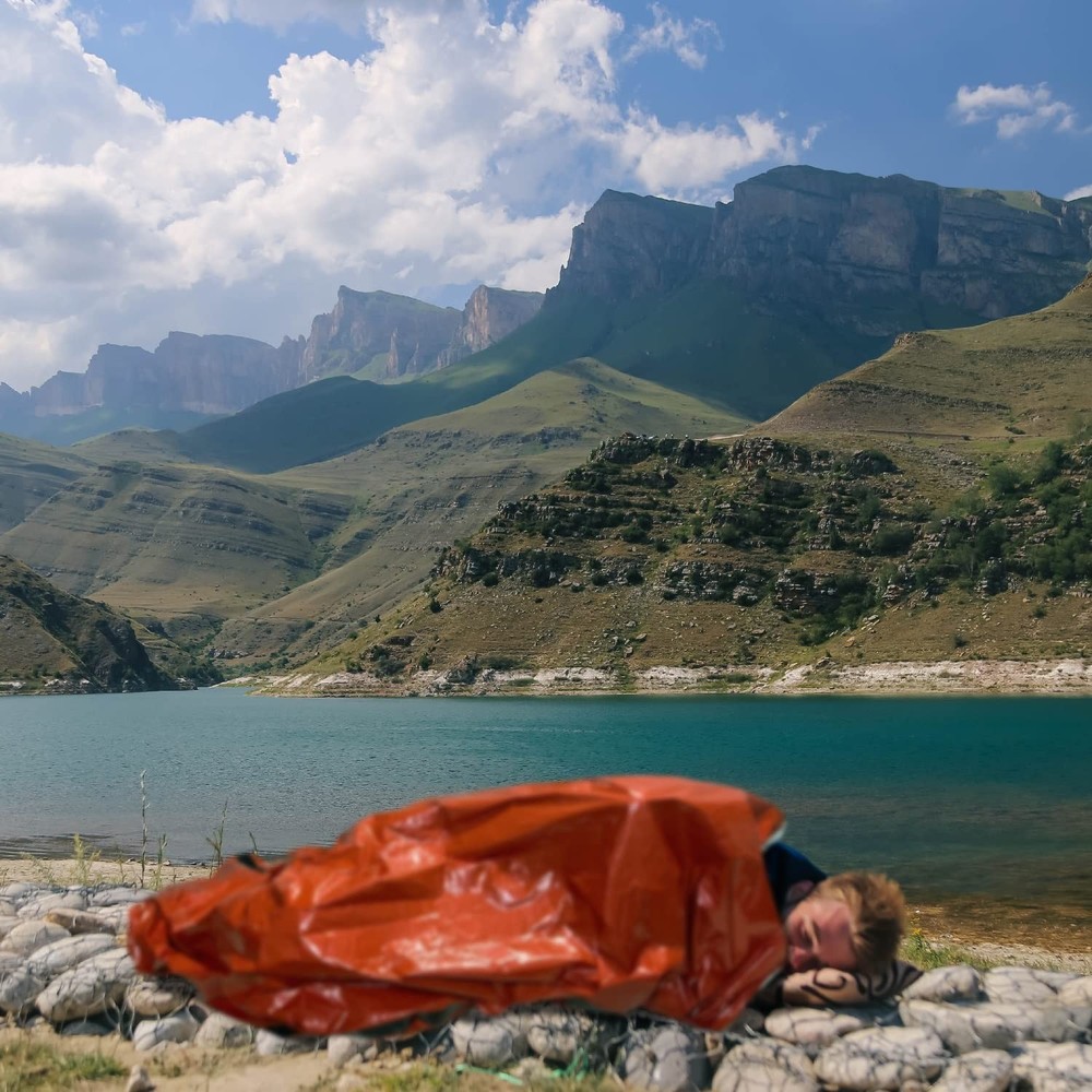 Portable Emergency Blanket & Bivvy Sack Thermal Sleeping Bag - 2 Pack