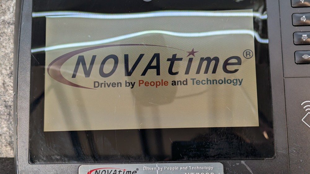 Novatime NT7000 Card Reader Time Clock { Powered On Tested }