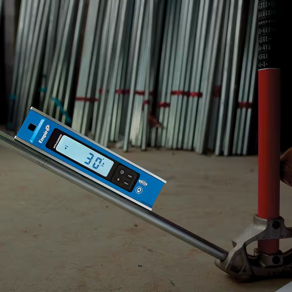 9 In. Magnetic Digital Torpedo Level