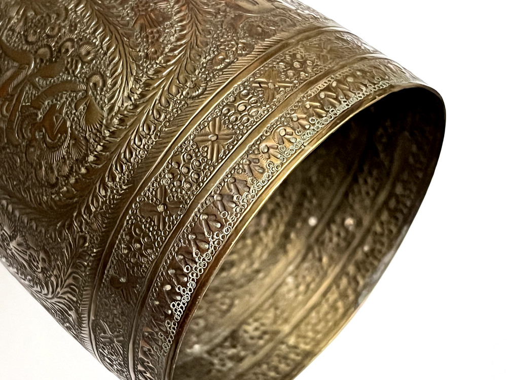 MIDDLE EASTERN CUP WITH LID