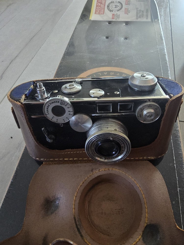 Argus C3 Black Vintage Rangefinder Camera with Brown Leather Case
