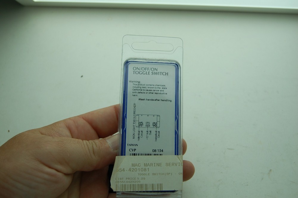 NEW Seadog Toggle Switch Single Pole-On/Off/On 420108-1