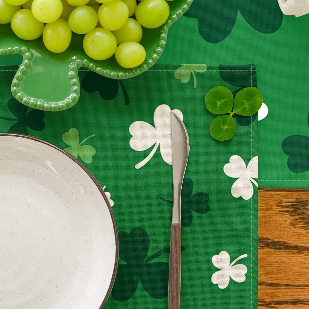 Artoid Mode Green Shamrock St. Patrick's 12" x 18", Rectangular 4 Pcs,