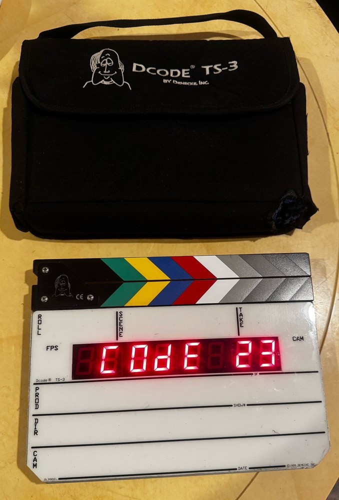 Denecke Dcode TS-3 Time Code Slate with battery and case