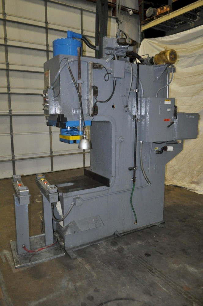 75 TON GREENERD HYDRAULIC PRESS