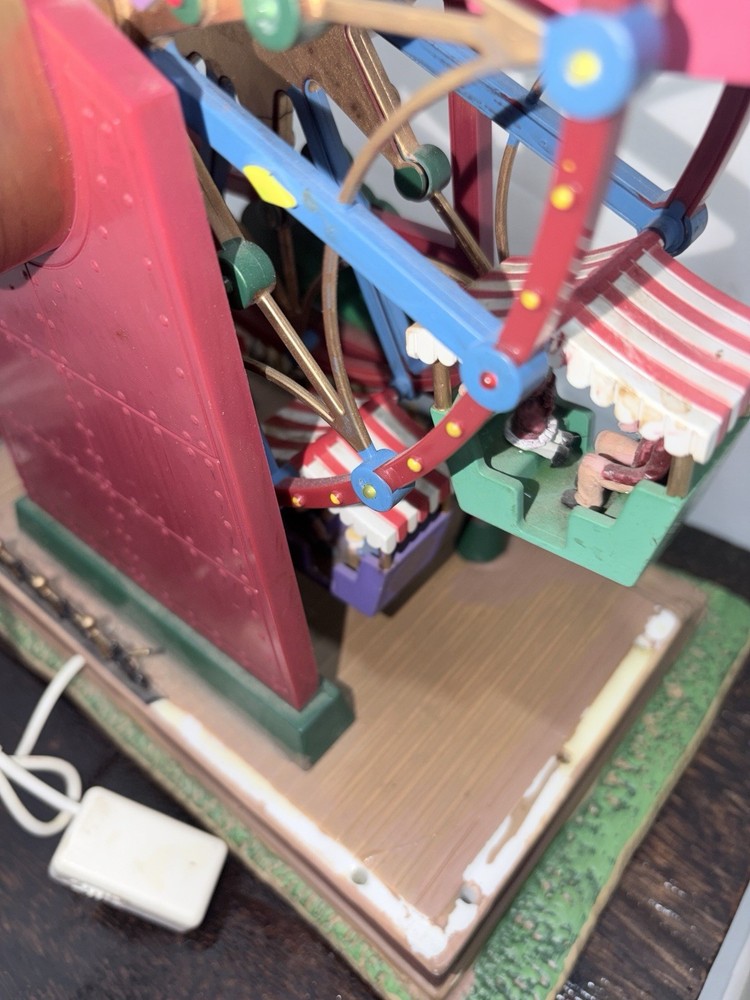 Lemax The Starburst Carole Towne Collection Animated Ferris Wheel/Fully Function