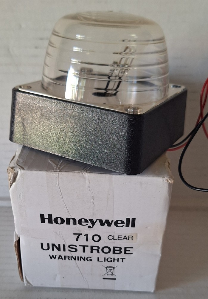 Honeywell 710 Clear UNISTROBE Warning Light
