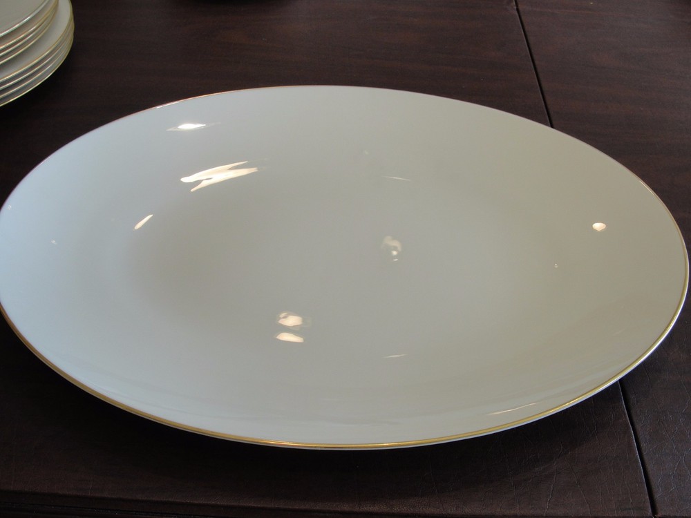 LENOX OLYMPIA LARGE PLATTER 17 1/2"