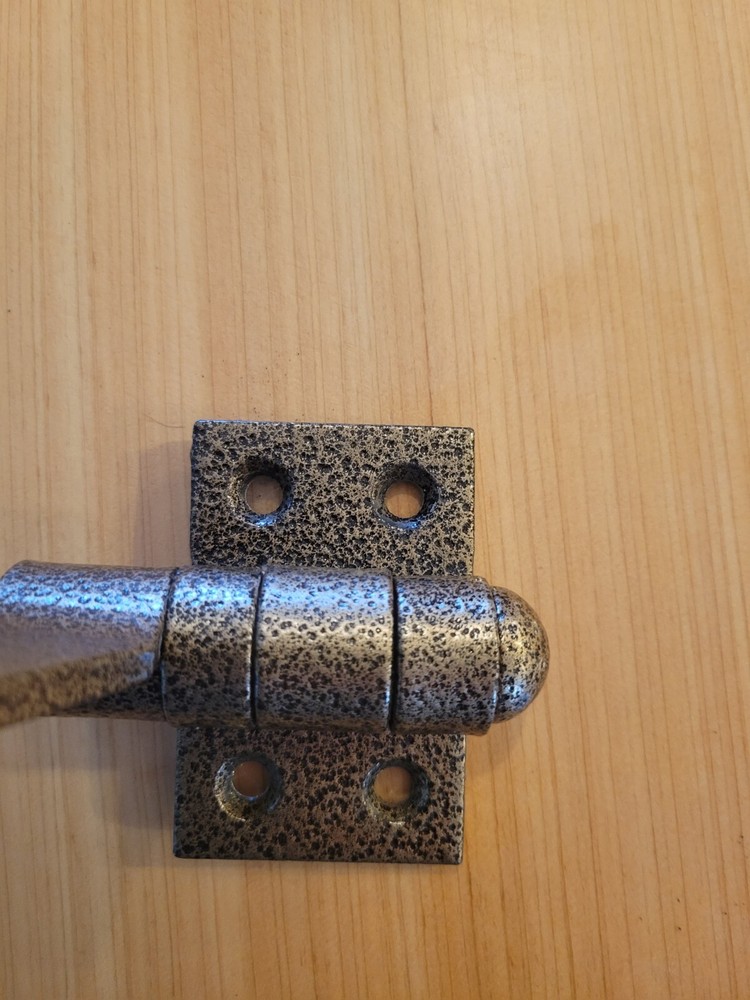 STANLEY Swinging bracket with a swivel rotating mounting plate