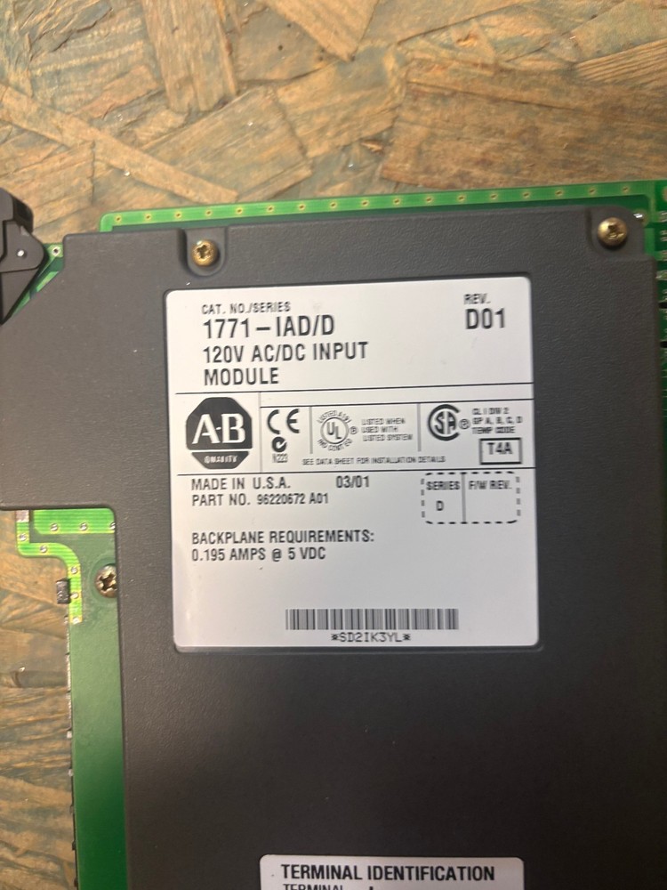 Allen-Bradley 1771IAD C 120V AC/DC Input Module