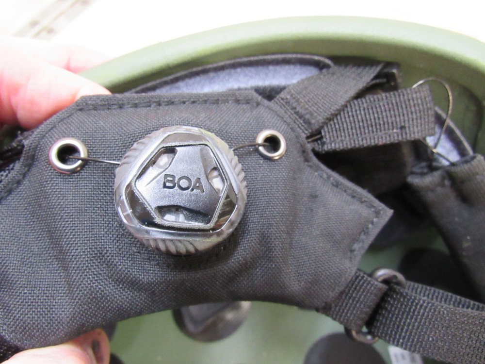 BMI Combat Helmet Medium High Cut w/ BOA Dial Type Chinstrap ERE Industry