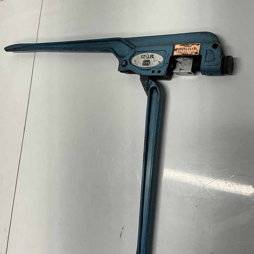 Ilsco MT-25 Manual Compression Tool. X-032