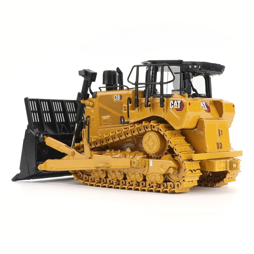 CAT D8 Dozer - Waste Handler Configuration 1:50 Scale - Diecast Masters 85758