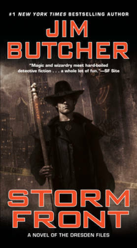 Storm Front (Dresden Files) - Mass Market Paperback By Butcher, Jim - GOOD