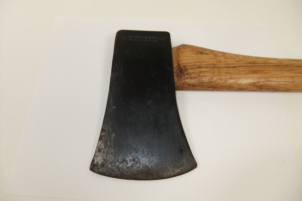 Vintage Stanley 2 ¼ Lb Axe