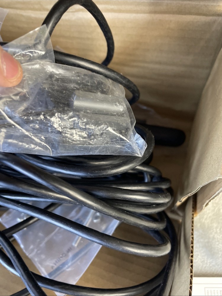 RayMarine DragonFly 7 ChartPlotter Fishfinder E70320 W/ Transducer