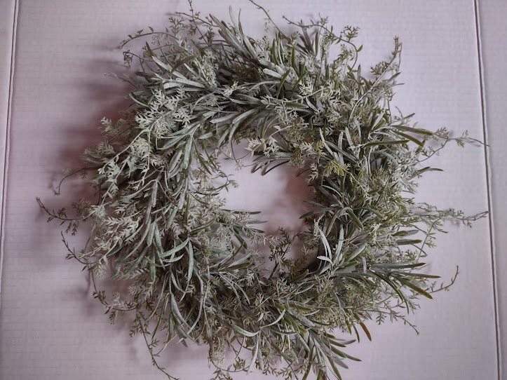 Artificial 14" flocked grassy mixed candle ring