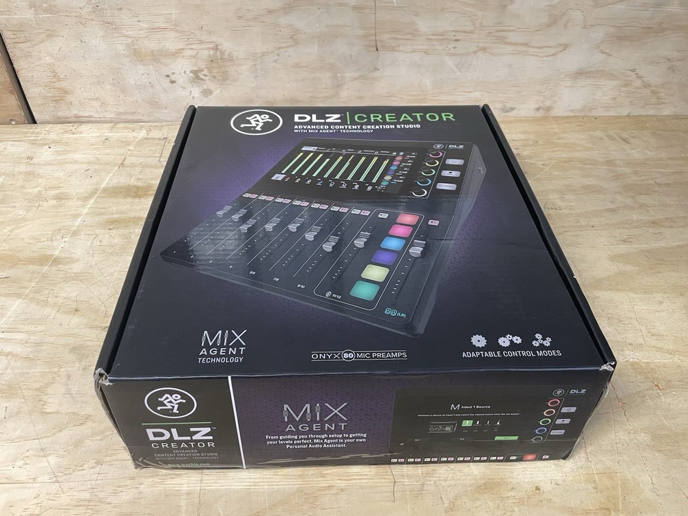Mackie DLZ Creator Digital Podcasting Mixer