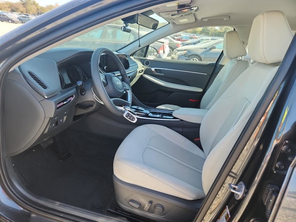 SONATA 2023 Glove Box 4927763
