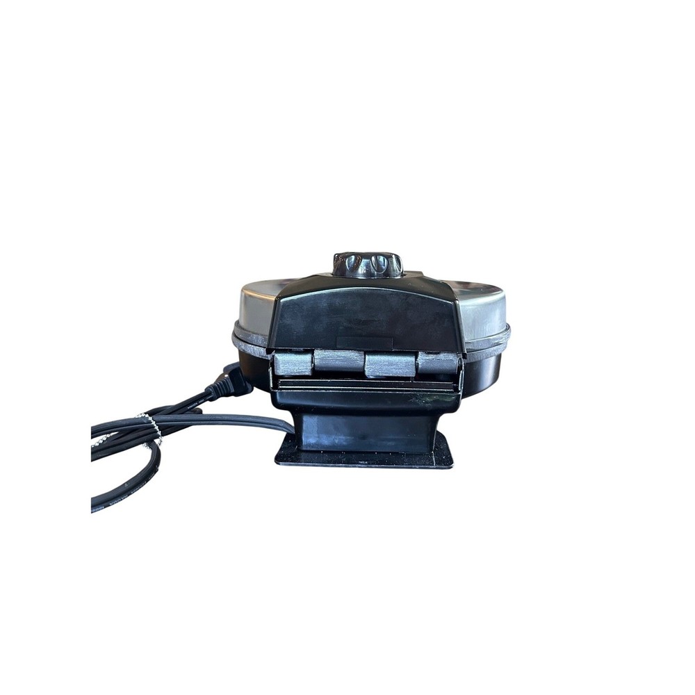 Oster 8" Nonstick Belgian Waffle Maker with Temp Control Silver CKSTWF2000