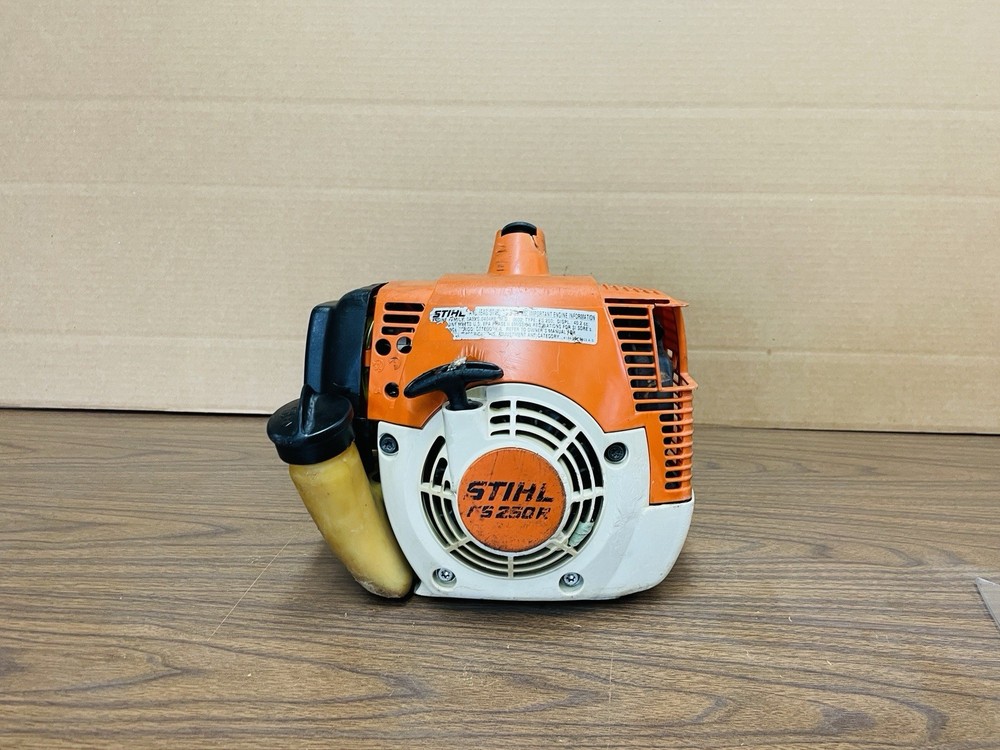 STIHL FS250R String Trimmer Engine Powerhead- Starts/Runs Strong 40cc 💪Quality