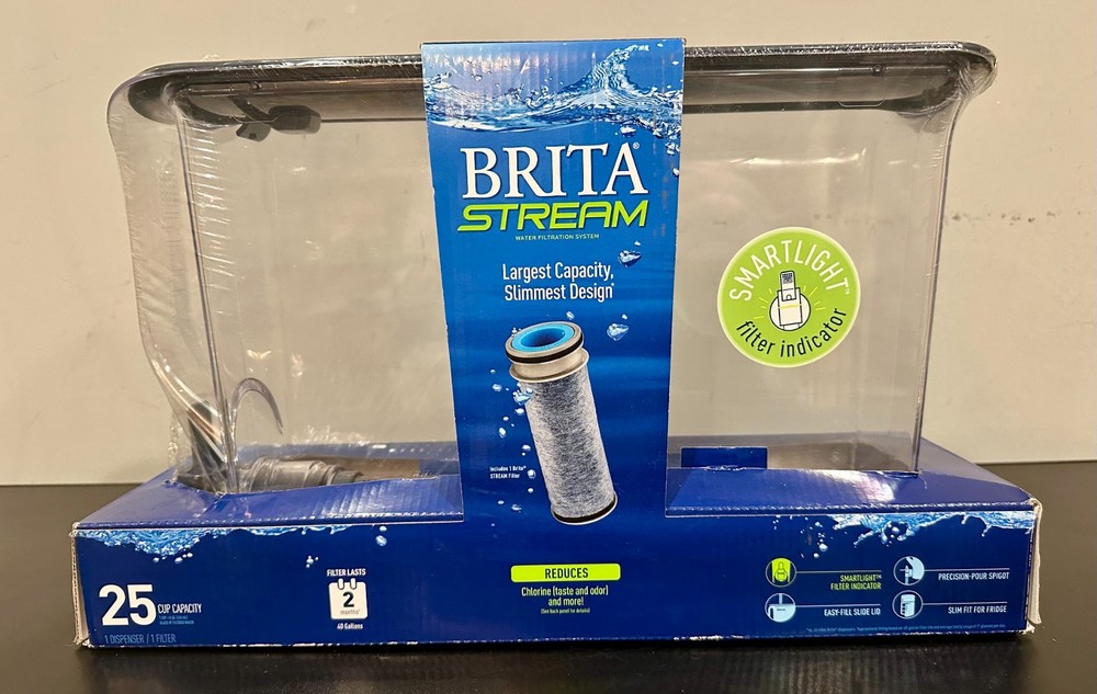 Brita Stream 25 Cup Dark Blue Filtered Water Dispenser with 1 Stream Filter NEW