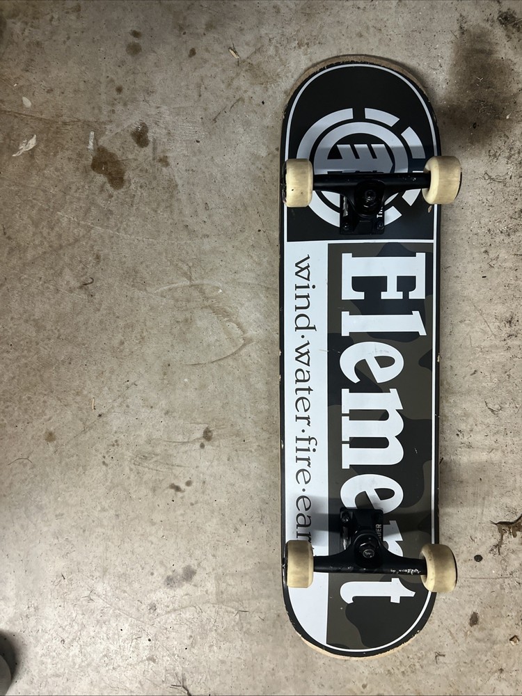 Element Skateboards Section Complete Skateboard