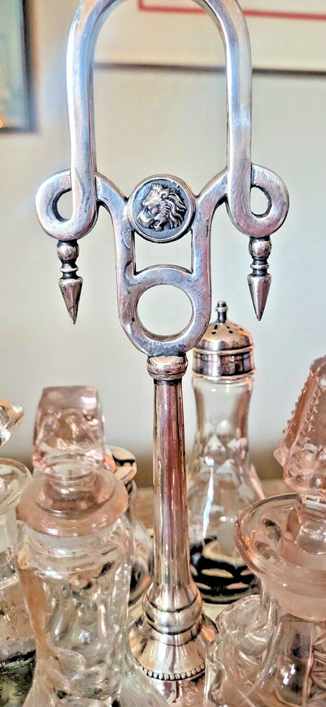 Victorian silver cruet set