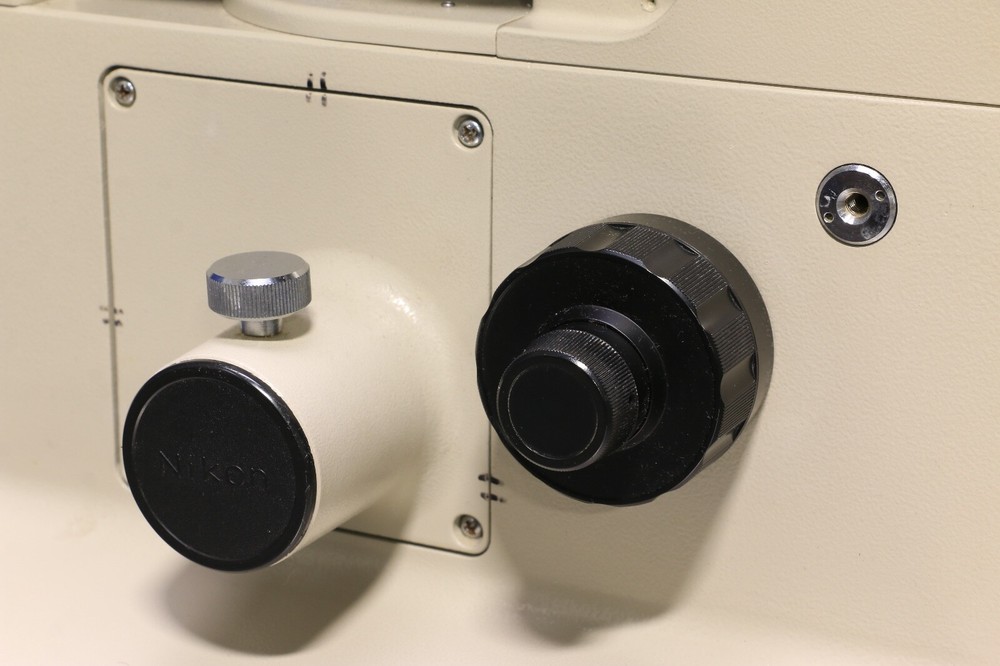 Nikon Diaphot Inverted Microscope Parts Unit