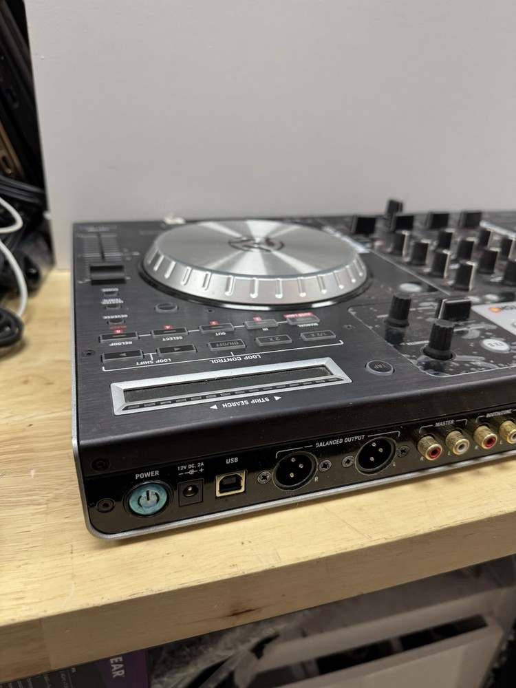 Numark NS6 4-Channel DJ Controller UNTESTED FOR PARTS