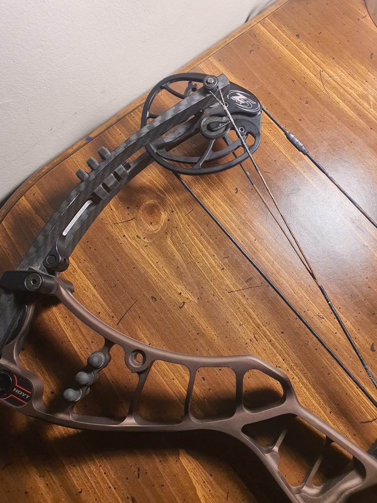 Hoyt Nitrum 30 #2 Cam 70#