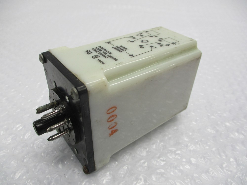 DAYTON 1A366F TIME DELAY RELAY 120VAC UNMP
