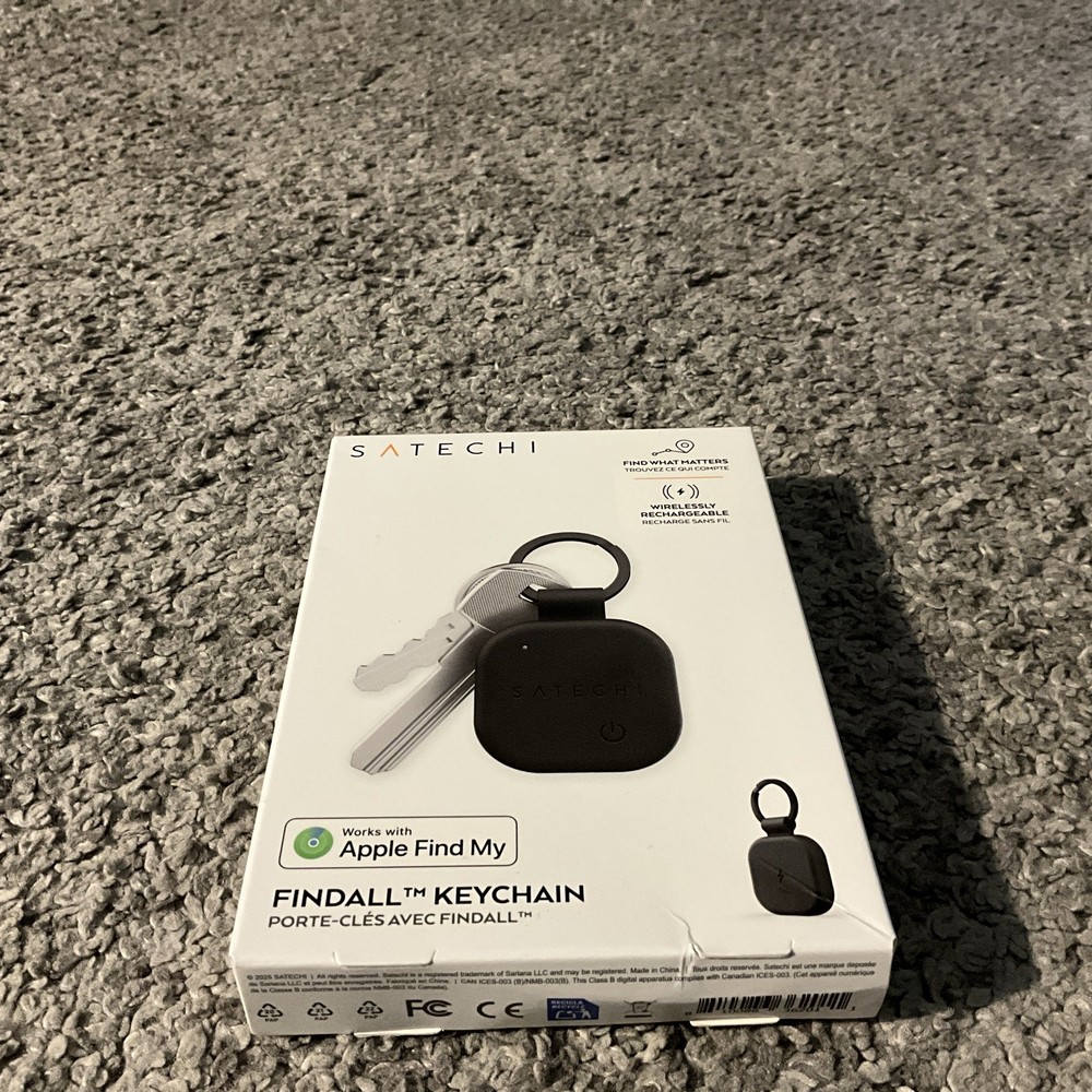 Satechi FindAll Keychain Location Tracker, Wireless, Rechargeable, for iPhone...