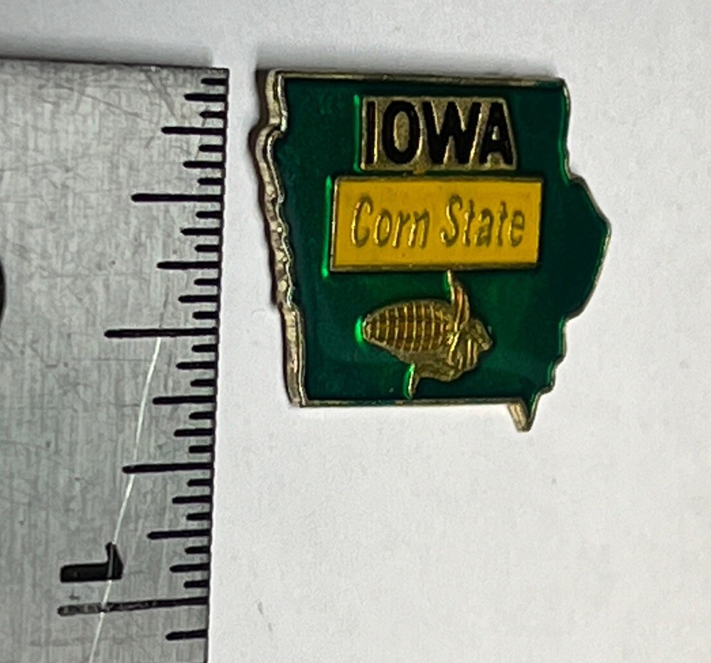 Iowa Lapel Pin State Shaped Souvenir Corn State