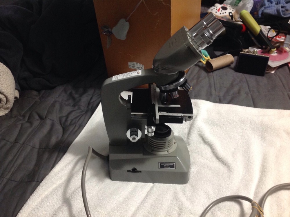 Stereo microscope Tasco professional 7B1000