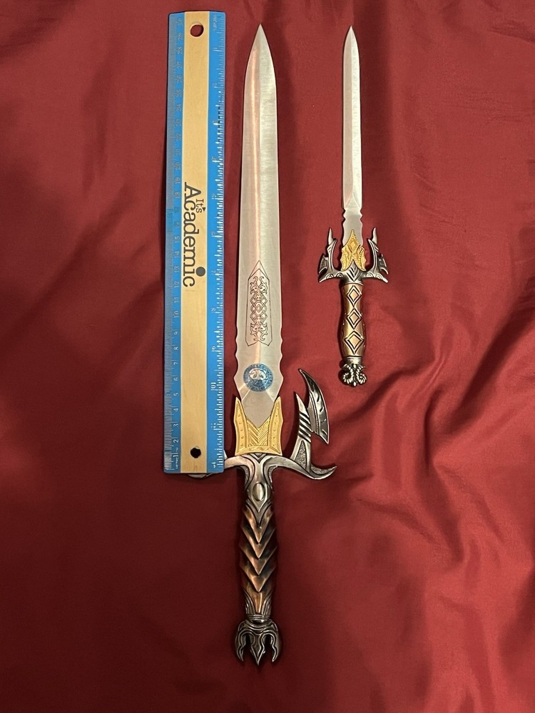 Dual Celtic Daggers