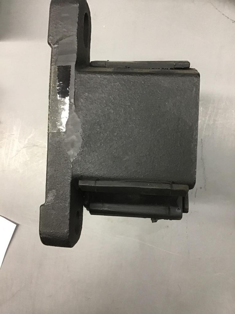Peterbilt Mount Rear