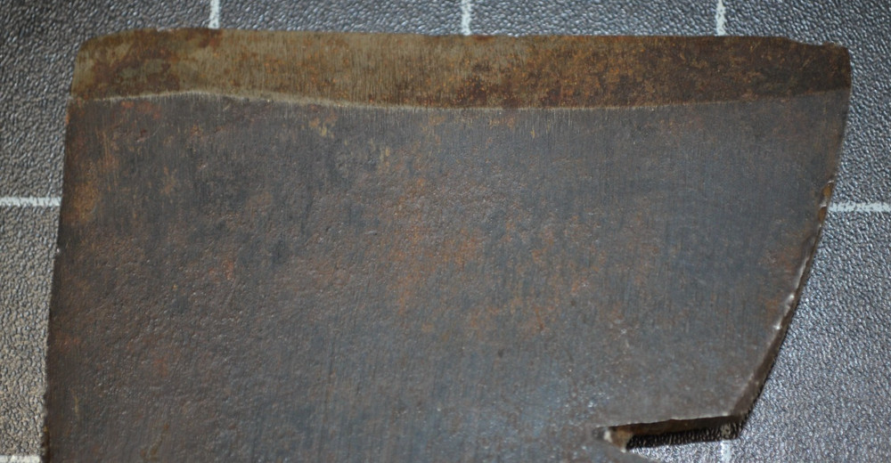 TRUE TEMPER - FLINT EDGE - U.S.A. MARKED - HALF HATCHET WITH ORIGINAL HANDLE