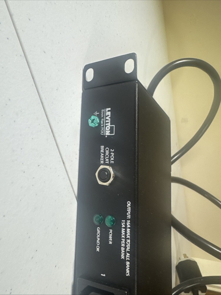 Leviton Basic Rack Pdu 3 Phase.