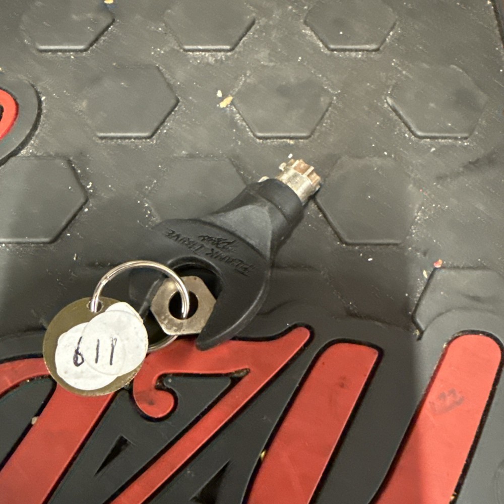 Snap-On Tools Tool Box Tool Storage Key K611