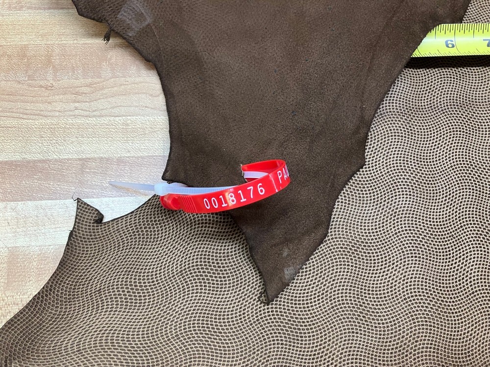 Embossed Goat Leather #0018176 Row 150