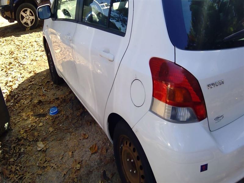 Engine ECM Electronic Control Module Automatic Fits 11-12 Yaris 3595423